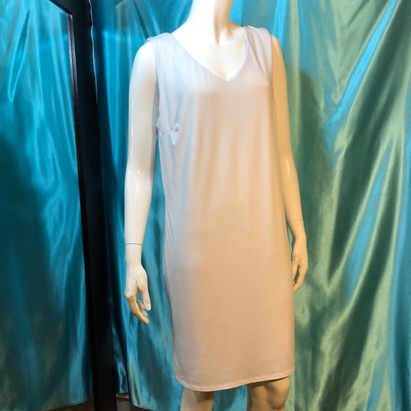 Dex White Shift Midi Dress with crocheted back - Picture 1 of 8